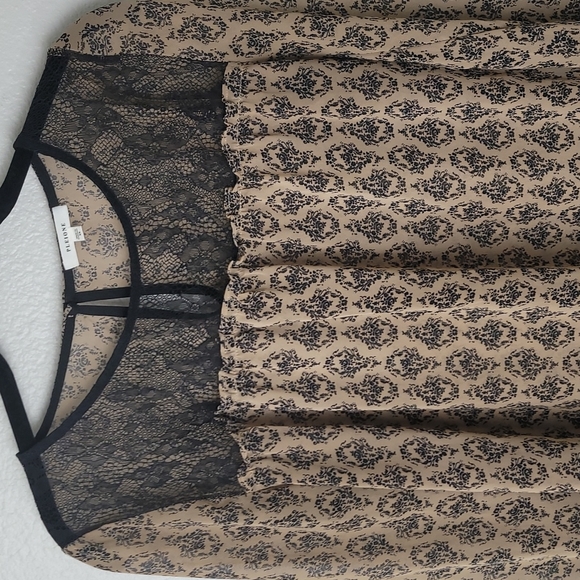 Pleione Lace Trim Blouse Chiffon Smocked Cuffs Keyhole Back Sheer Size XS - Picture 3 of 11